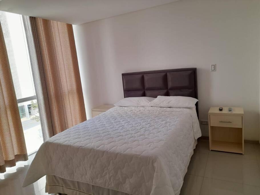 Elegante Departamento En Urbarí - Cond. Aruma Apartamento